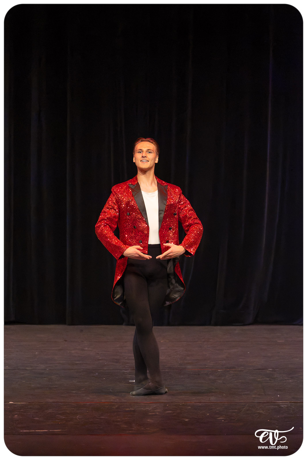 ECOLE DE DANSE CÉCILE ADAMOW